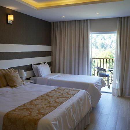 Pousada Granja Santa Barbara Correas Ngoại thất bức ảnh