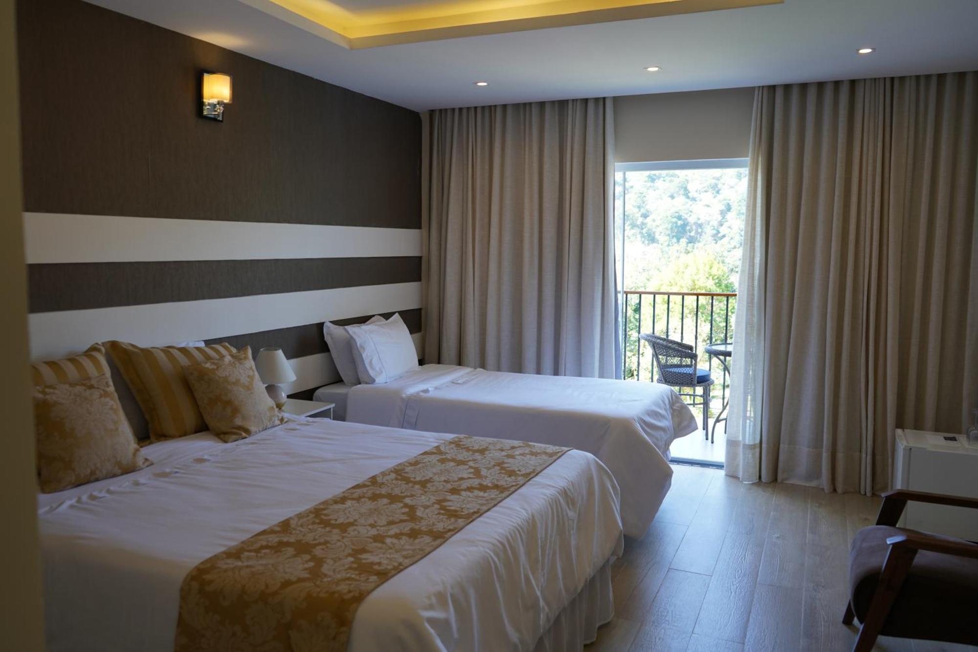 Pousada Granja Santa Barbara Correas Ngoại thất bức ảnh